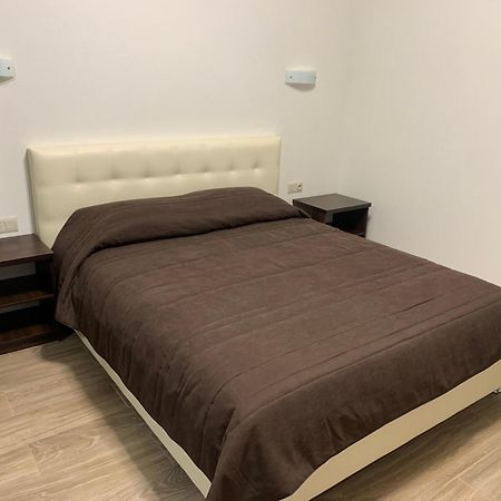 Готель Петрівський 克洛佩夫尼茨基 外观 照片